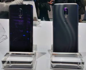 OnePlus 6T Mirror Black and Midnight Black