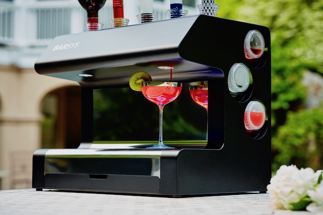 At $1050, now a robot bartender will make 2,000 types of cocktails